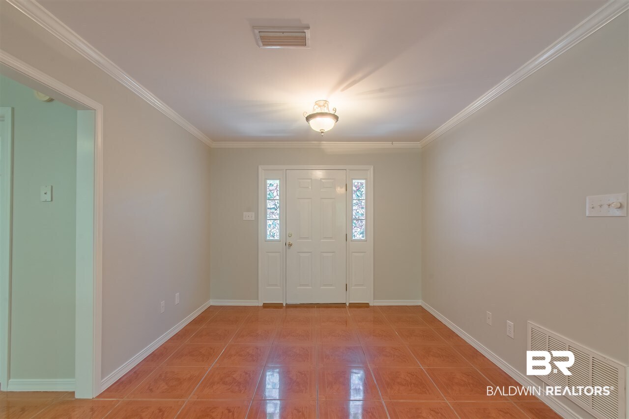 312 Marcella Avenue Daphne, AL 36527 - Photo 3 of 25 Foyer