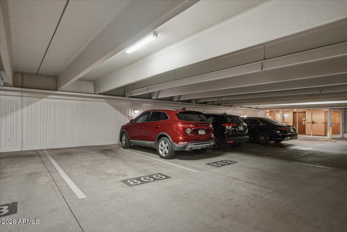 1701 East Colter Street, Unit 333 Phoenix, AZ 85016 - Photo 25 of 27 Parking