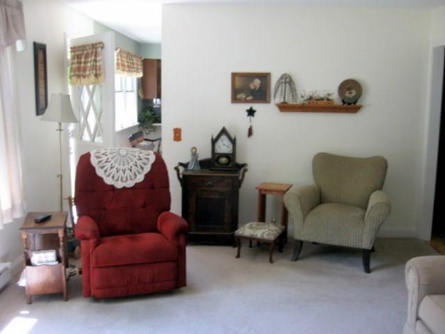 78 Albion Road Waterville, ME 04901 - Photo 6 of 17 Living room