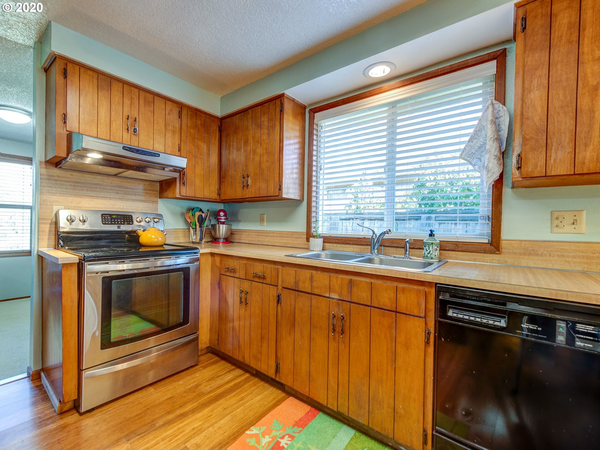 6791 F Street Springfield, OR 97478 - Photo 8 of 23