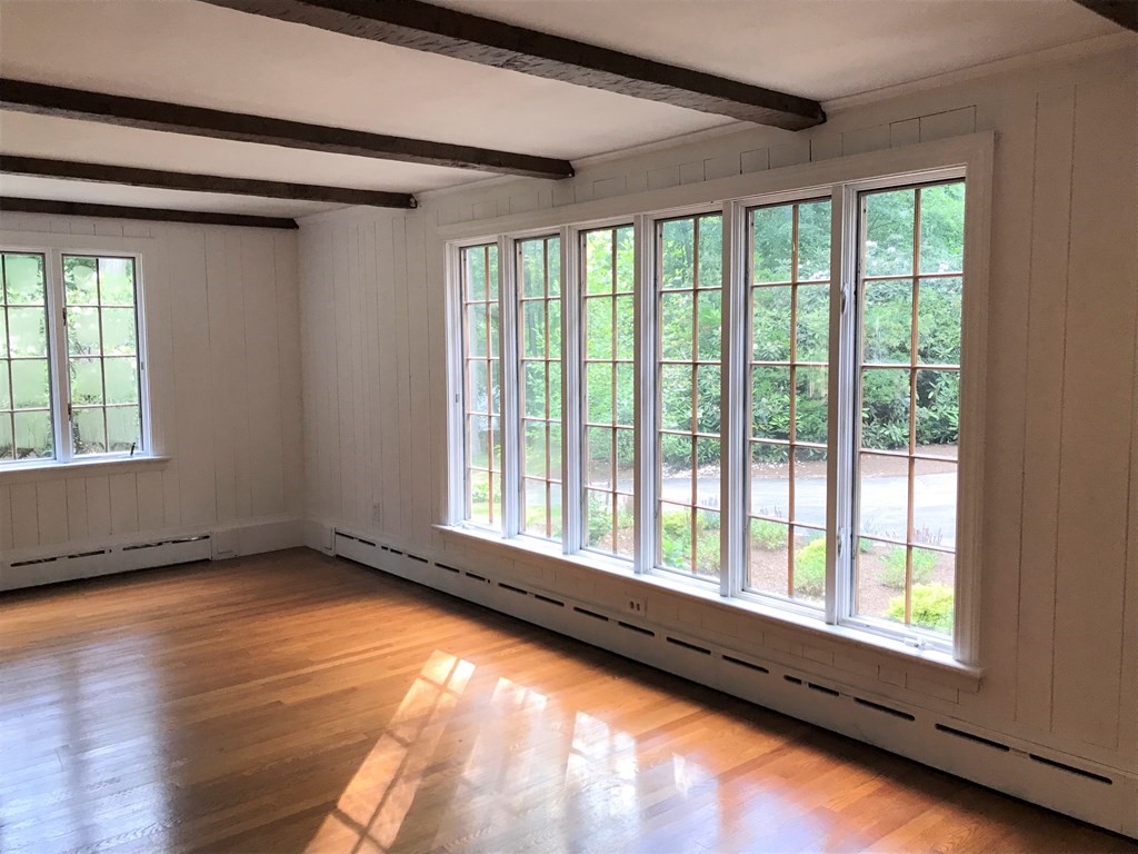 11 Rice Spring Lane Wayland, MA 01778 - Photo 6 of 16 Gallery Image 6