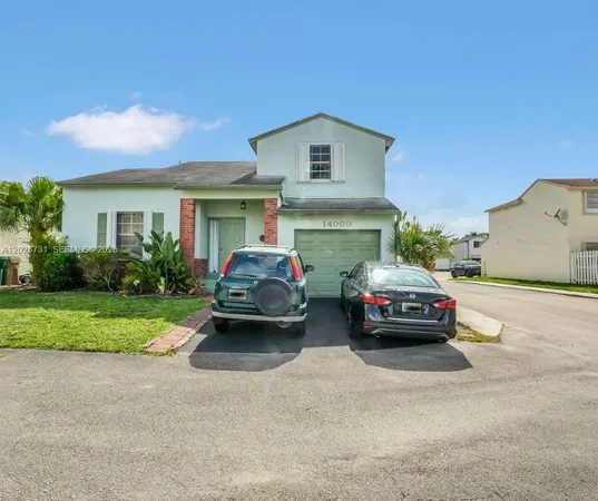 $535,000 | 14000 Langley Place, Davie, FL 33325