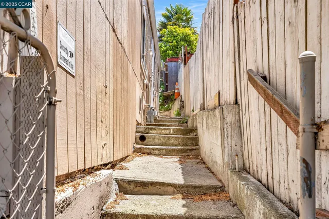 a view of a house with a street view