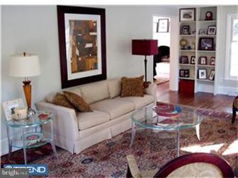 2030 Buttonwood Road Berwyn, PA 19312 - Photo 8 of 12 Living Room