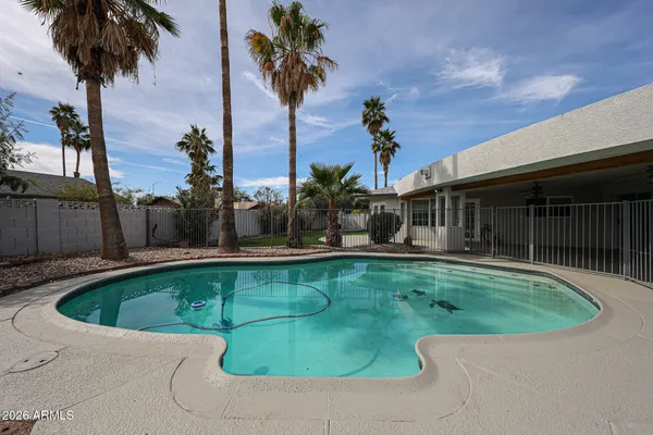 $575,000 | 1341 East Garnet Circle, Mesa, AZ 85204