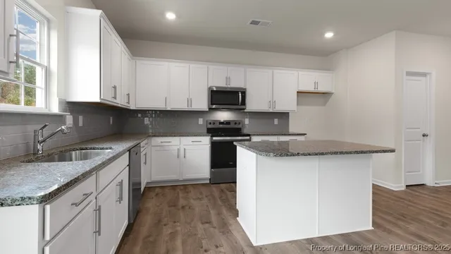 $404,990 | 1043 Misty Creek Drive, Aberdeen, NC 28315