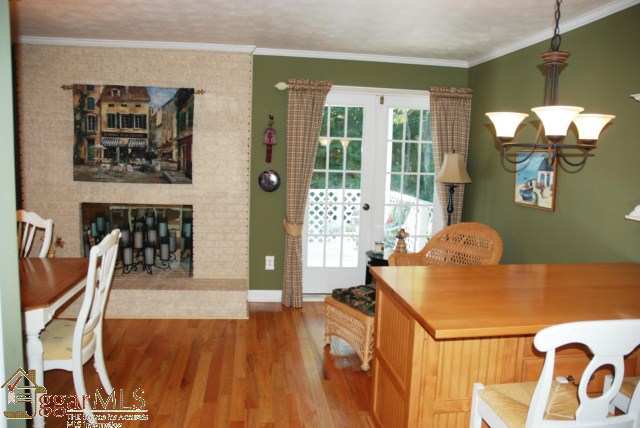 214 Overcreek Road Greenville, SC 29607 - Photo 6 of 25 Gallery Image 6