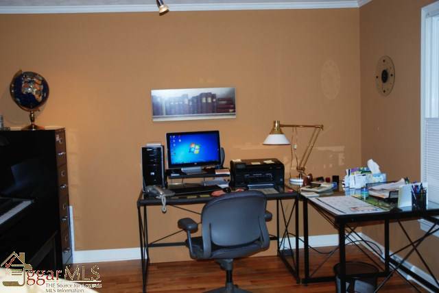 214 Overcreek Road Greenville, SC 29607 - Photo 8 of 25 Gallery Image 8