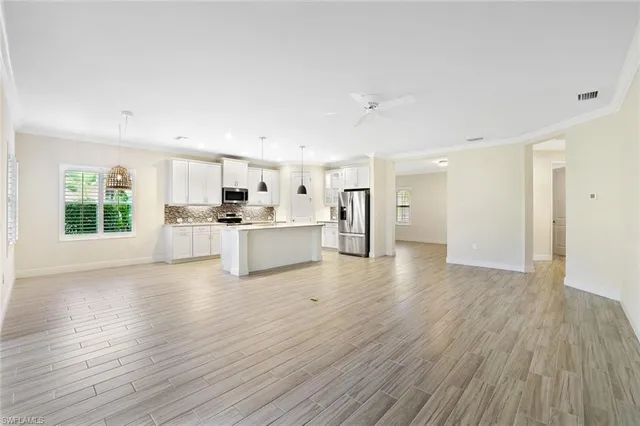 $550,000 | 3529 Canopy Circle, Naples, FL 34120