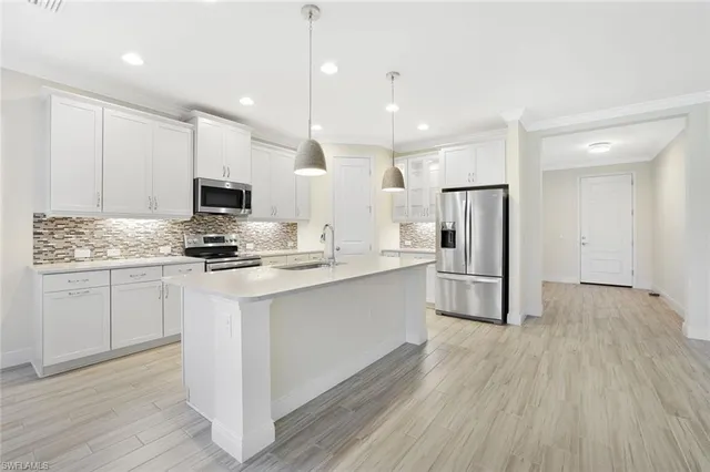 $550,000 | 3529 Canopy Circle, Naples, FL 34120