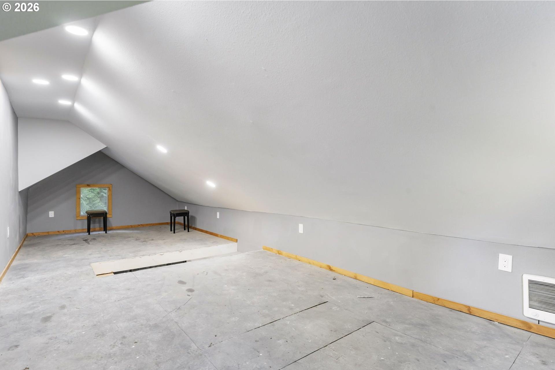 15055 Northwest Cornelius Pass Road Portland, OR 97231 - Photo 25 of 48 Gallery Image 25