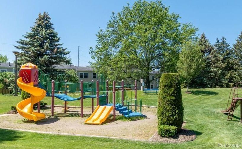 1161 Marquette Court Rochester, MI 48307 - Photo 23 of 34 Community Playground
