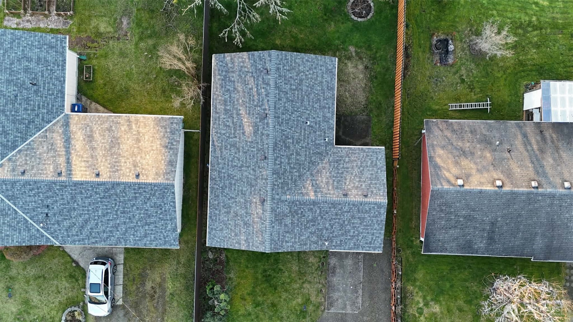 1807 Harding Road Aberdeen, WA 98520 - Photo 28 of 29 an aerial view of a house with a yard
