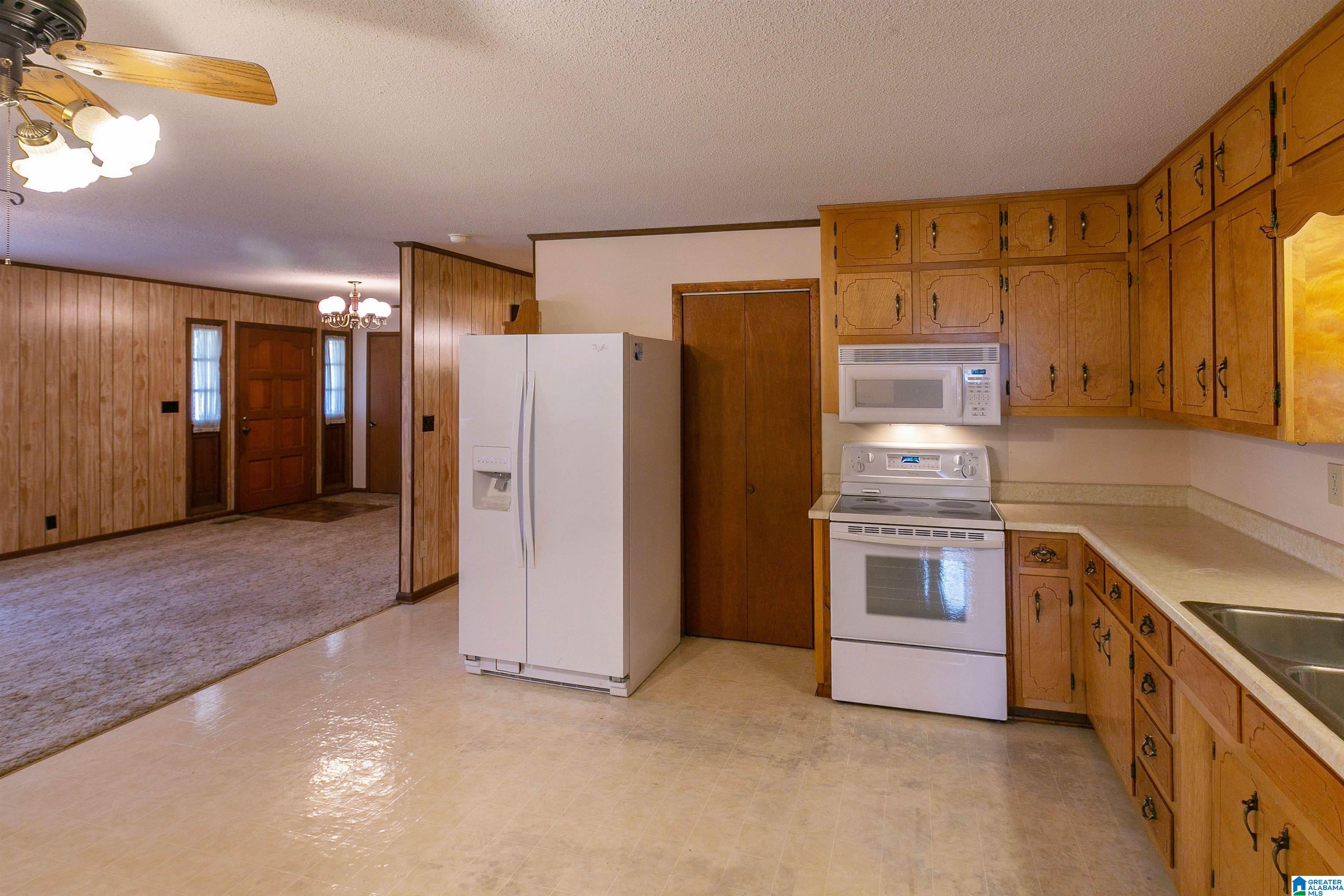 123 Amber Lane Hayden, AL 35079 - Photo 21 of 68