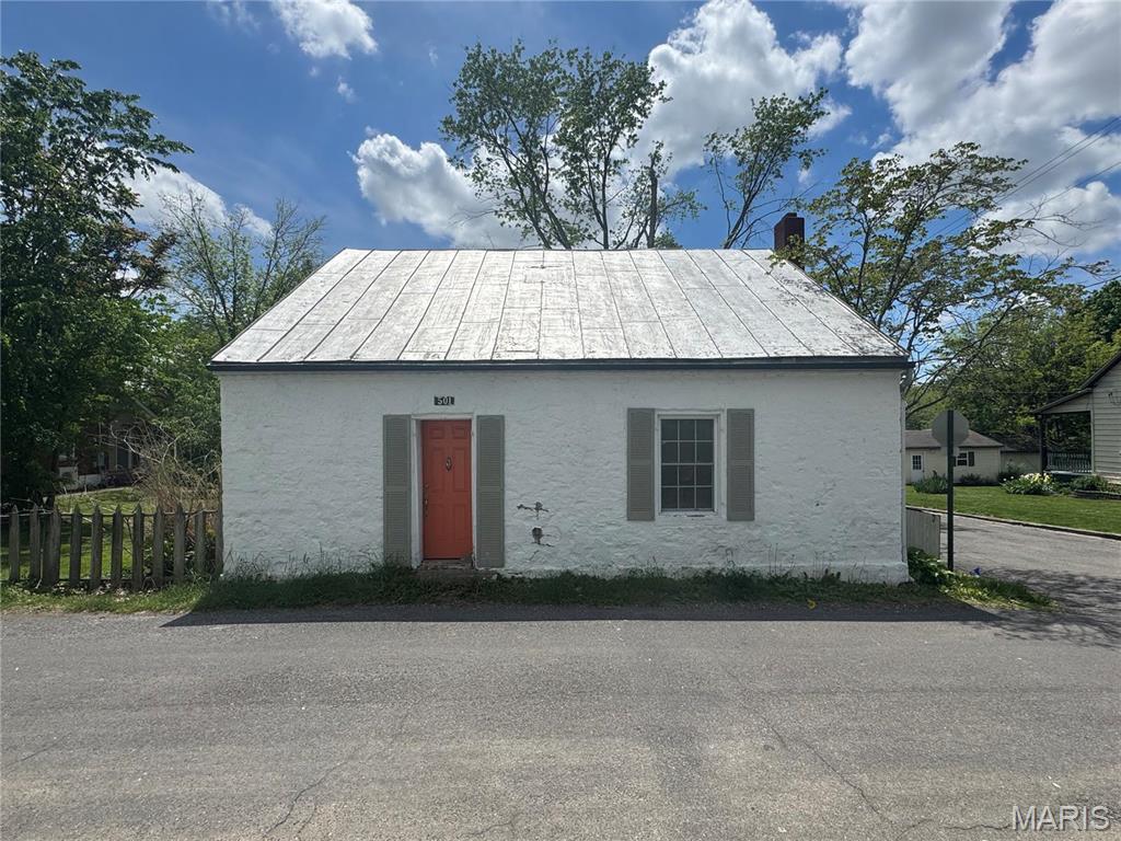 501 South Rapp Avenue Columbia, IL 62236 - Photo 1 of 27 Gallery Image 1