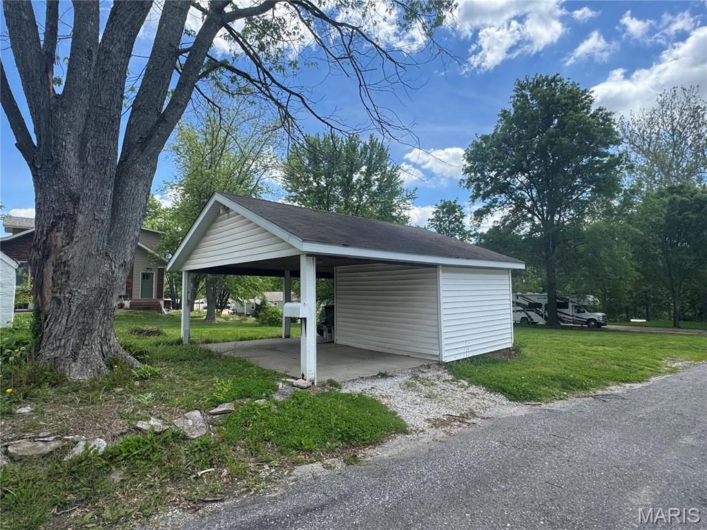 501 South Rapp Avenue Columbia, IL 62236 - Photo 6 of 27 Gallery Image 6