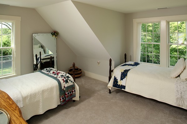 416 Spring Street Marshfield, MA 02050 - Photo 18 of 29 Gallery Image 18