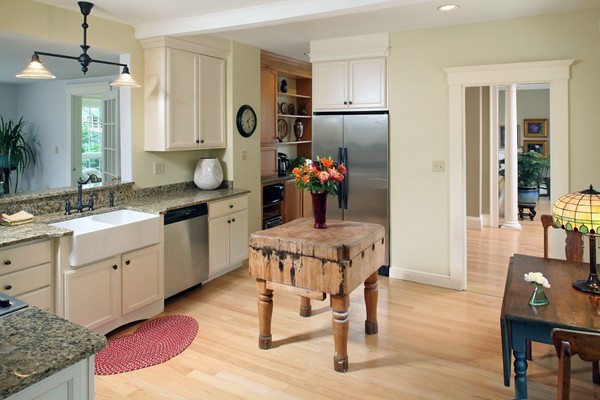 416 Spring Street Marshfield, MA 02050 - Photo 7 of 29 Gallery Image 7