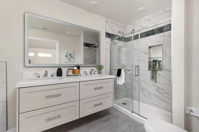 $470,000 | 10101 Woodhaven Drive, Austin, TX 78753