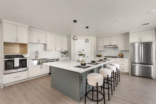 $470,000 | 10101 Woodhaven Drive, Austin, TX 78753