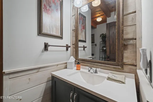 $599,000 | 833 Stans Road, Gatlinburg, TN 37738