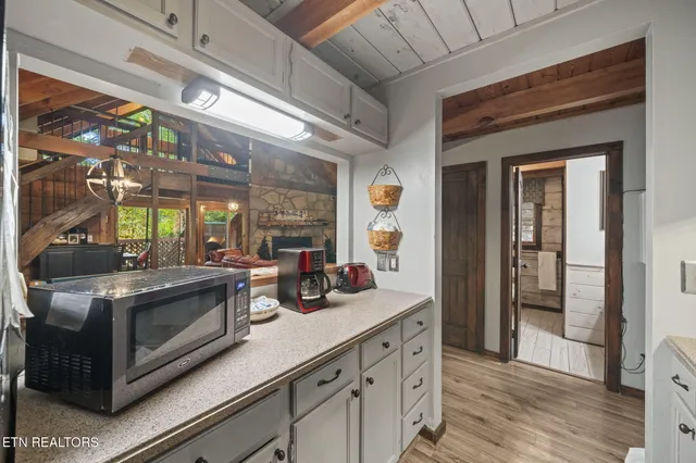 $599,000 | 833 Stans Road, Gatlinburg, TN 37738