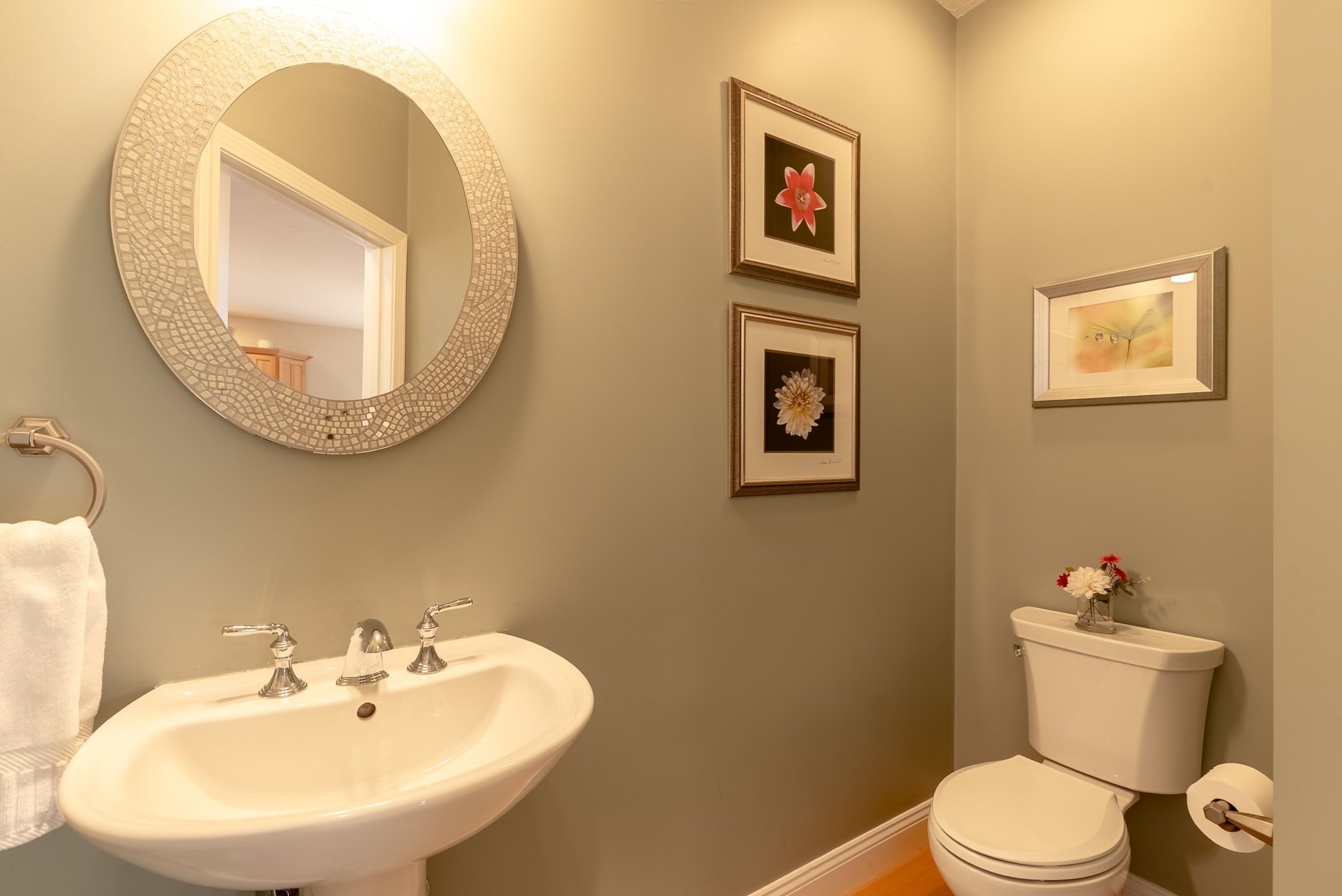 16 Ridgeview Lane Mansfield, MA 02048 - Photo 20 of 42 Gallery Image 20