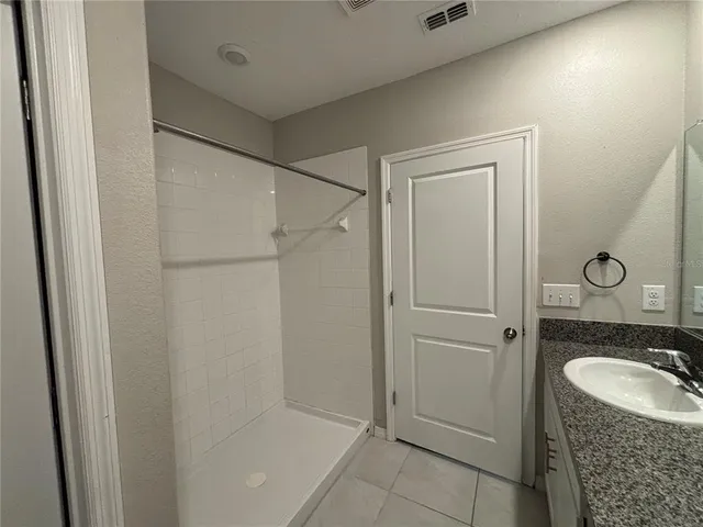 $2,500 | 572 Argyll Dr Spring Hill, Spring Hill, FL 34609