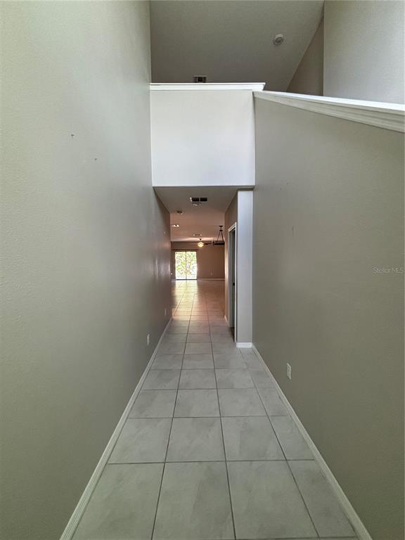 572 Argyll Dr Spring Hill Spring Hill, FL 34609 - Photo 2 of 25