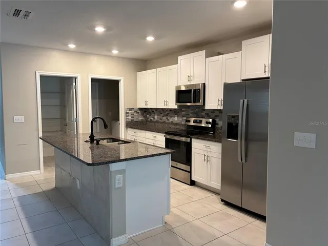 $2,500 | 572 Argyll Dr Spring Hill, Spring Hill, FL 34609