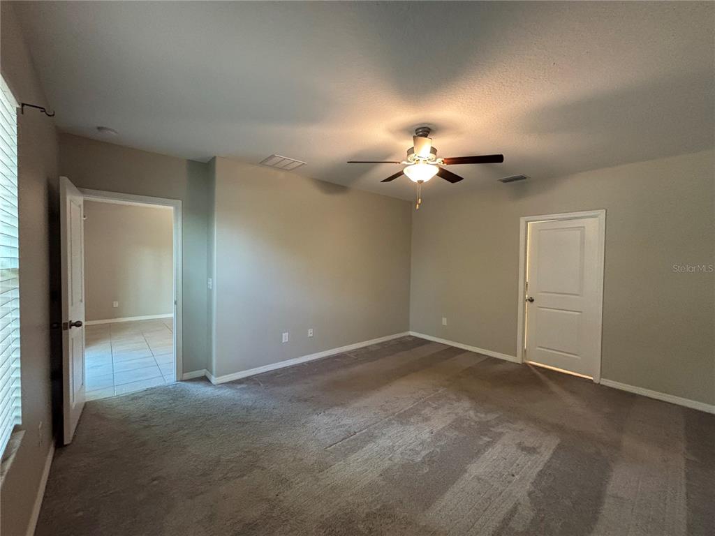 572 Argyll Dr Spring Hill Spring Hill, FL 34609 - Photo 10 of 25