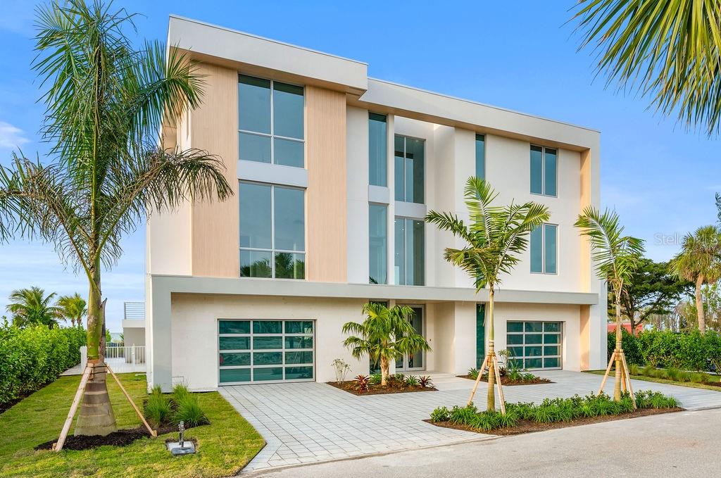 6489 Gulfside Road Longboat Key, FL 34228 - Photo 2 of 75