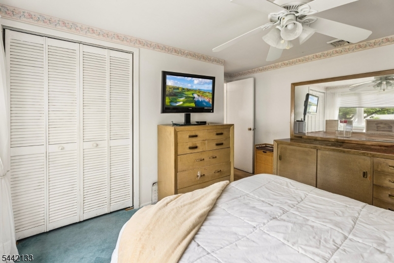 359 Meisel Avenue Springfield, NJ 07081 - Photo 20 of 31