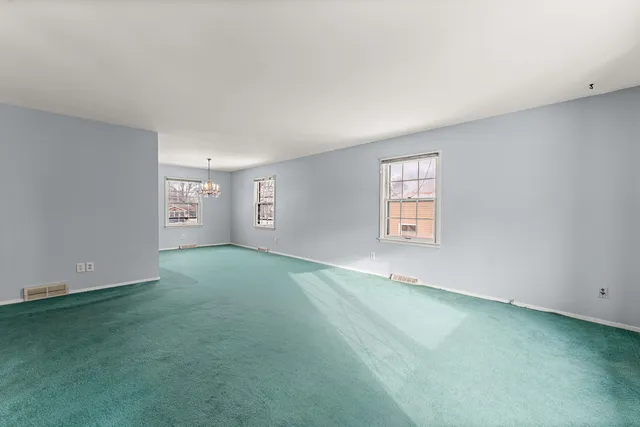 $335,000 | 47 Old Post Road, Montgomery, IL 60538