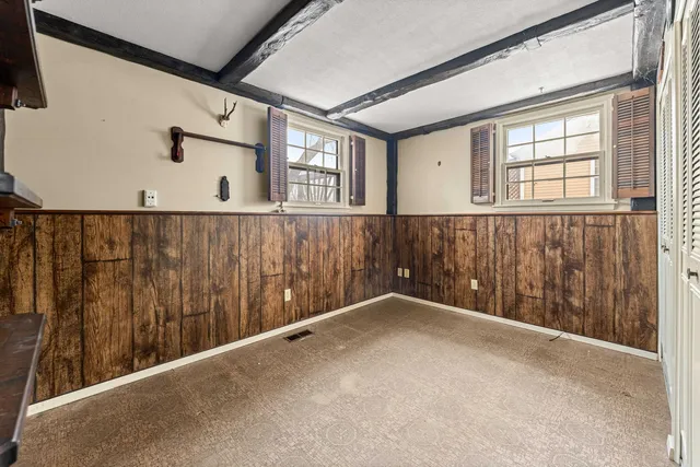 $335,000 | 47 Old Post Road, Montgomery, IL 60538