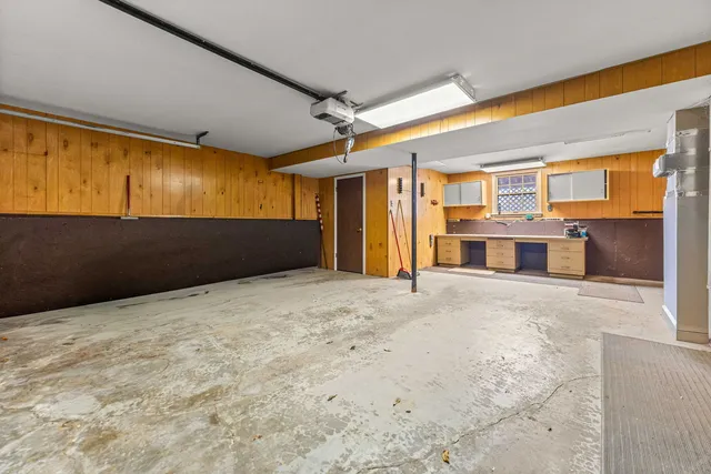 $335,000 | 47 Old Post Road, Montgomery, IL 60538