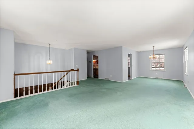 $335,000 | 47 Old Post Road, Montgomery, IL 60538