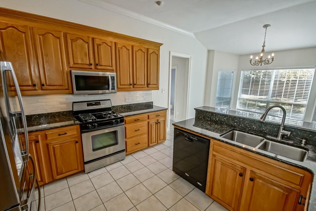 180 Devon Drive Mandeville, LA 70448 - Photo 10 of 31