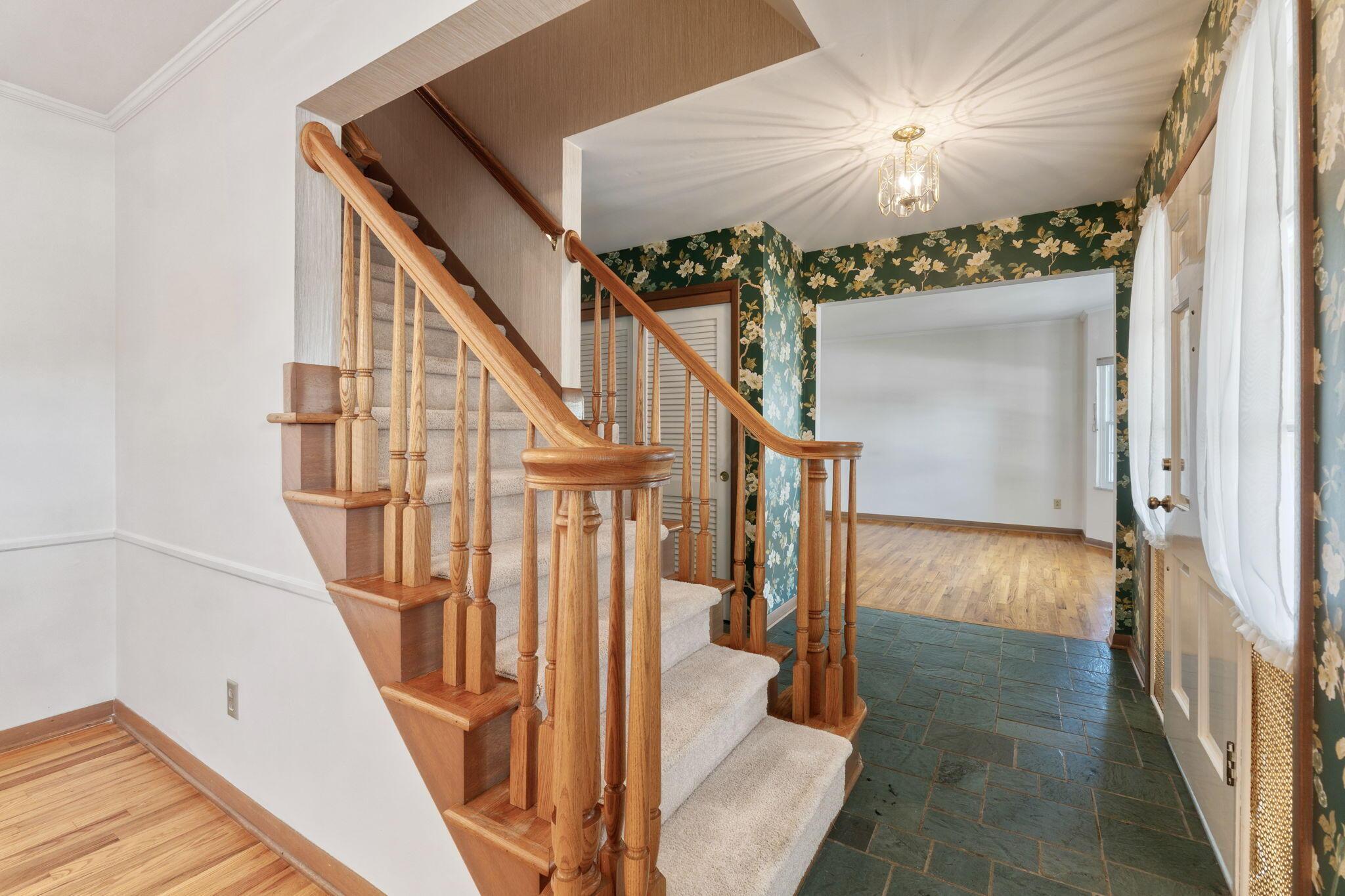 1060 Woodmere Road Columbus, OH 43220 - Photo 25 of 94 1060 Woodmere (Interior)-4