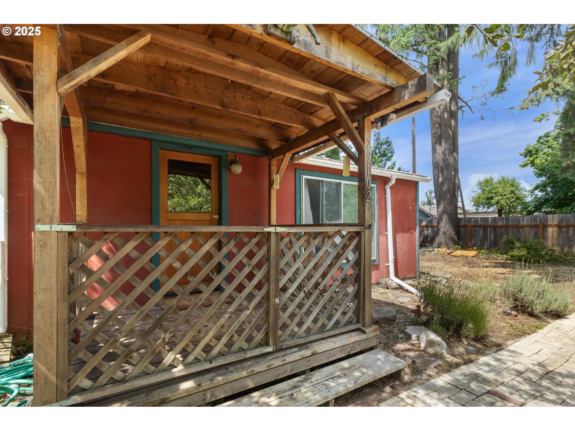 79102 North River Road Cottage Grove, OR 97424 - Photo 2 of 18 Gallery Image 2