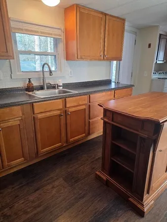 $179,900 | 1790 Massachusetts Avenue, Unit U, Lunenburg, MA 01462