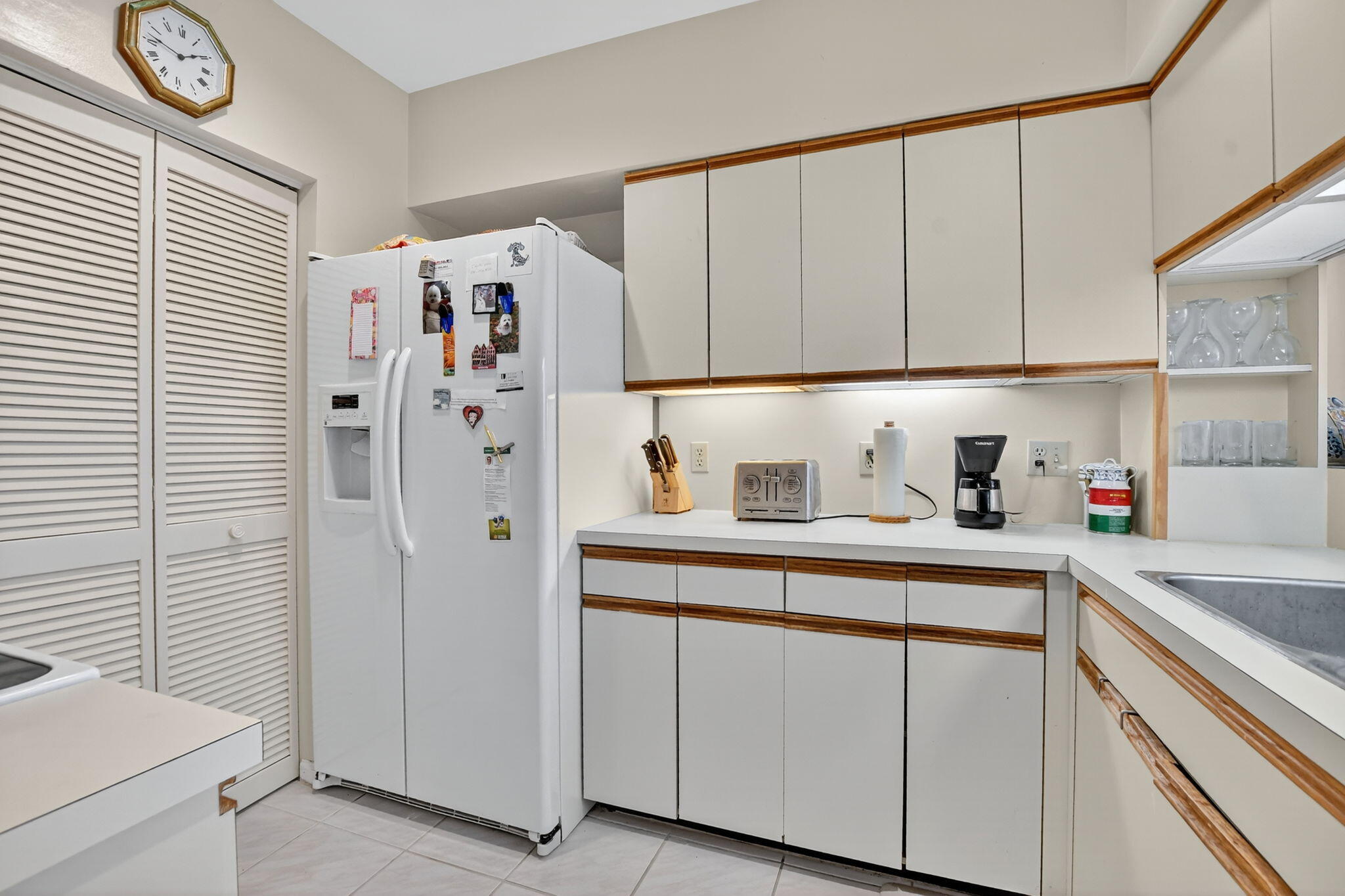 19367 Sabal Lake Drive, Unit 5037 Boca Raton, FL 33434 - Photo 2 of 51 11-web-or-mls-069_DSC_1818