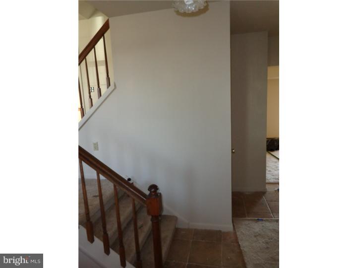 482 Estate Road Boyertown, PA 19512 - Photo 3 of 25 Foyer