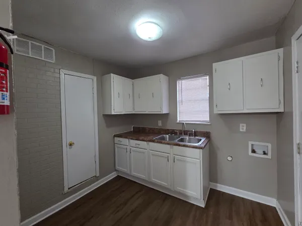$995 | 4535 Beacon Hill Drive, Memphis, TN 38127