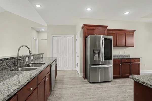 $375,000 | 10011 Highway 19, Loris, SC 29569