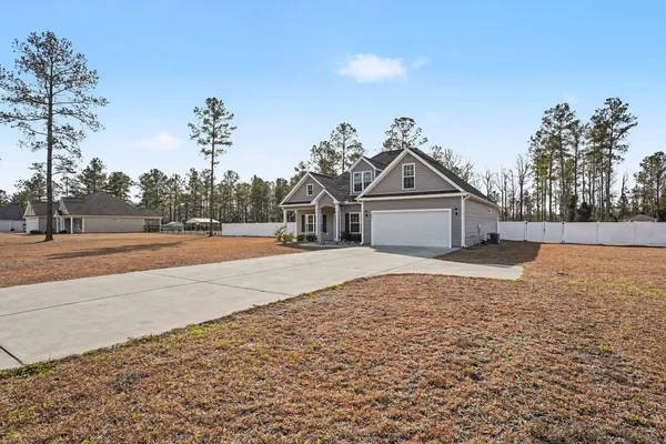 $375,000 | 10011 Highway 19, Loris, SC 29569