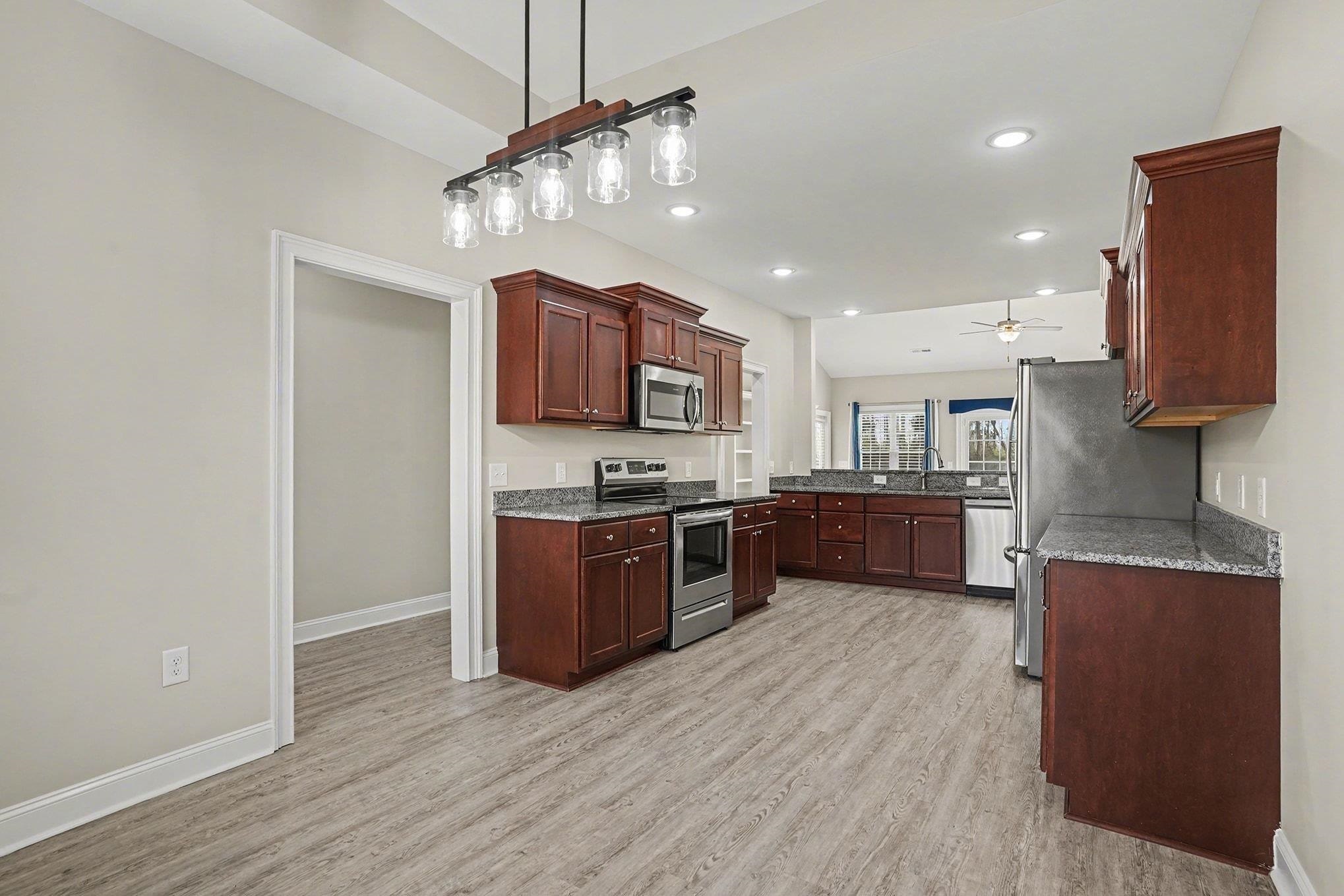 10011 Highway 19 Loris, SC 29569 - Photo 9 of 39