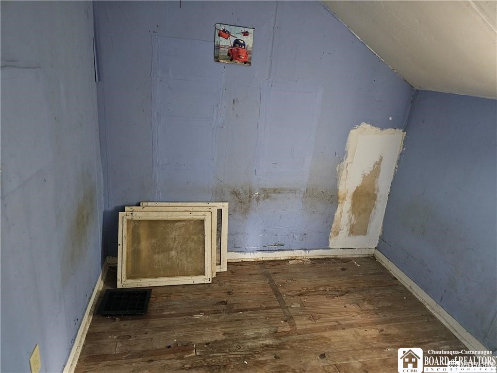 131 South Main Street Belfast, NY 14711 - Photo 15 of 17