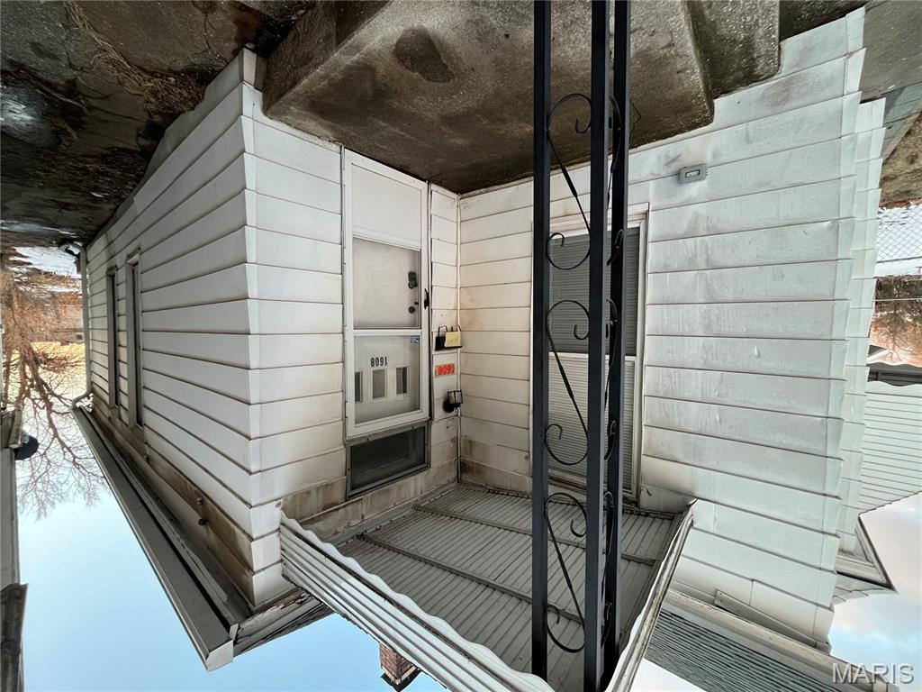 1608 3rd Street Madison, IL 62060 - Photo 3 of 18