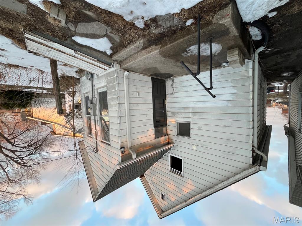 1608 3rd Street Madison, IL 62060 - Photo 4 of 18